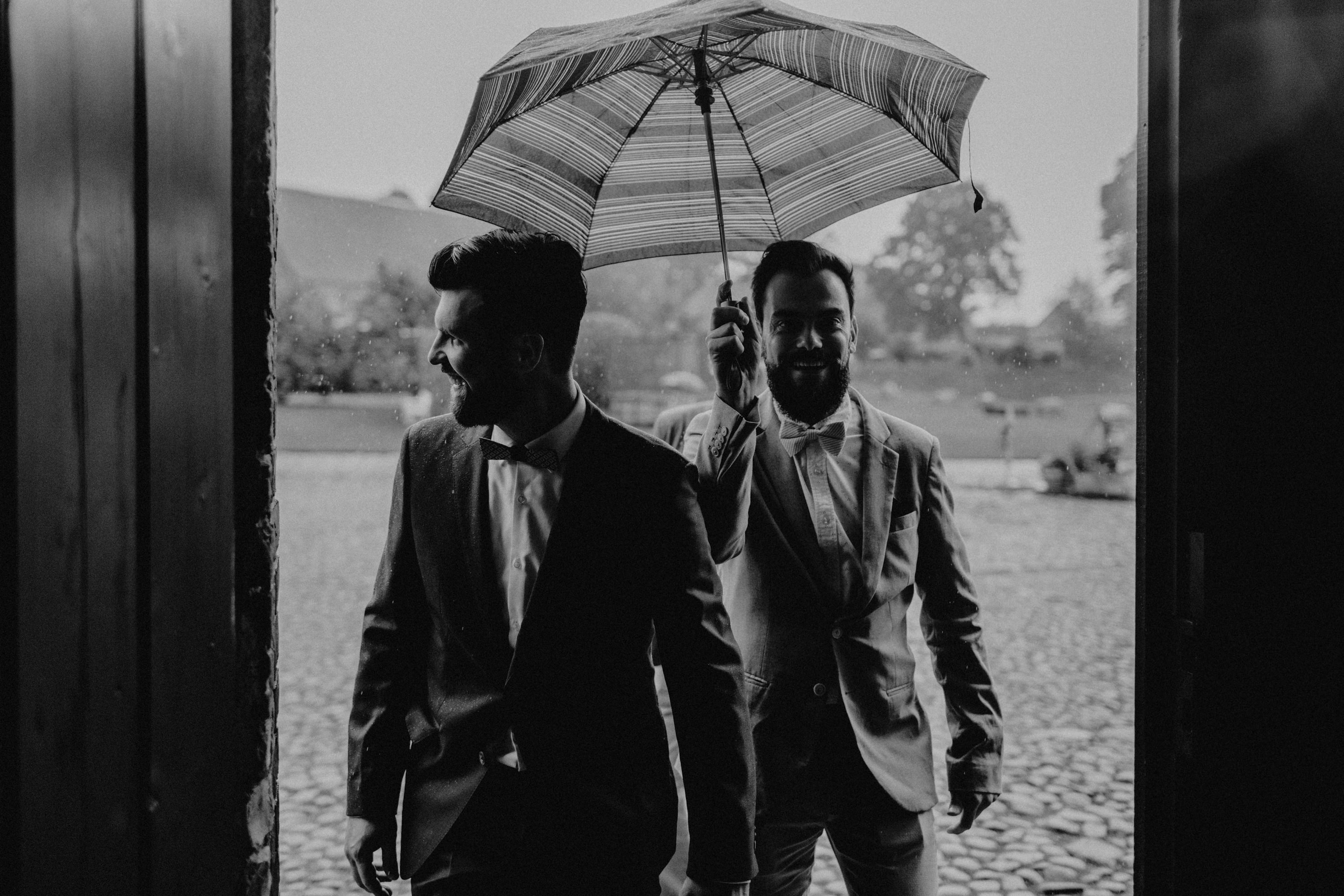 Hochzeitsfoto der Hochzeitsfotografen Tom und Lia aus Rostock. Scheunenhochzeit auf Gut Gerdshagen, Mecklenburg-Vorpommern.