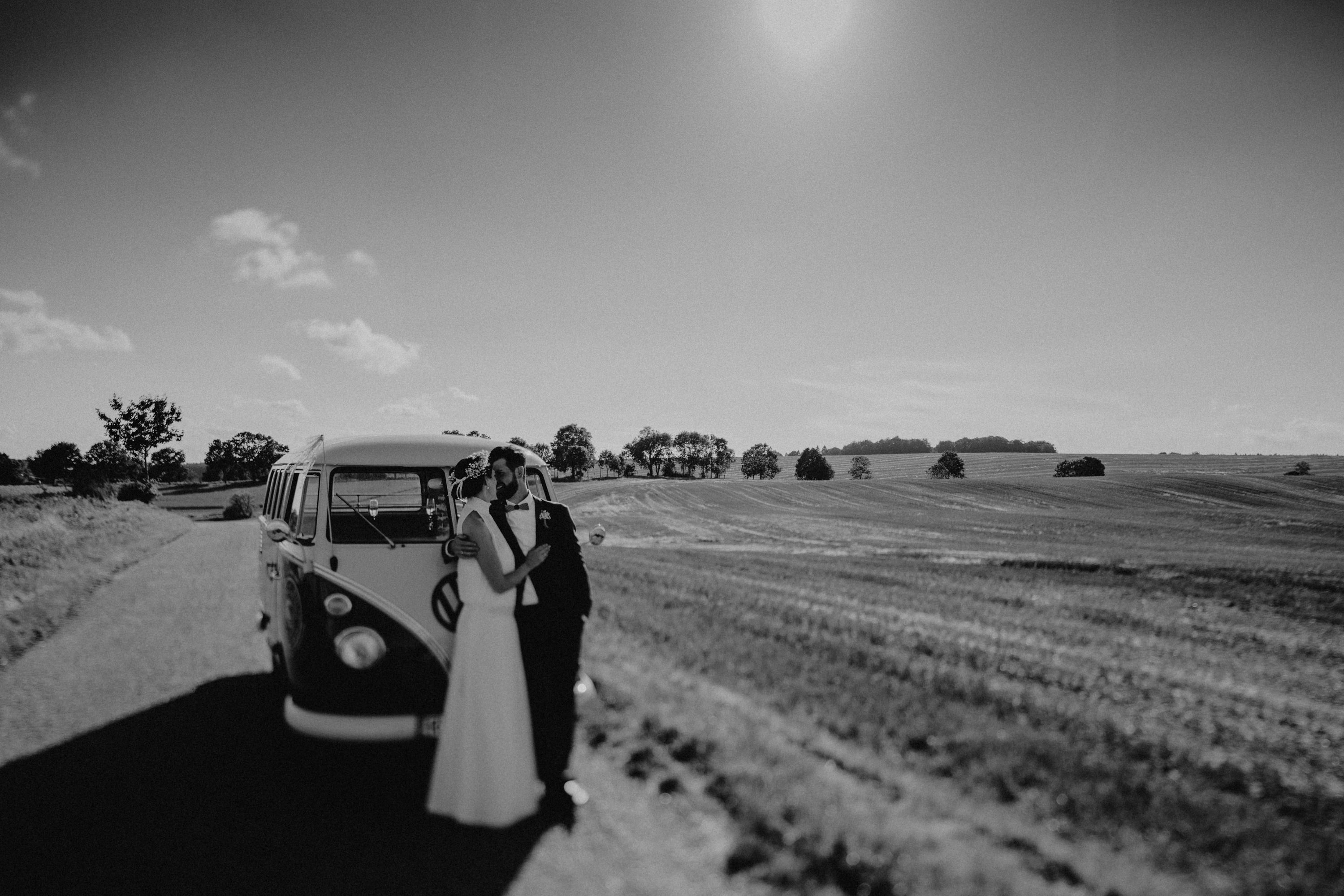 Hochzeitsfoto der Hochzeitsfotografen Tom und Lia aus Rostock. Scheunenhochzeit auf Gut Gerdshagen, Mecklenburg-Vorpommern.