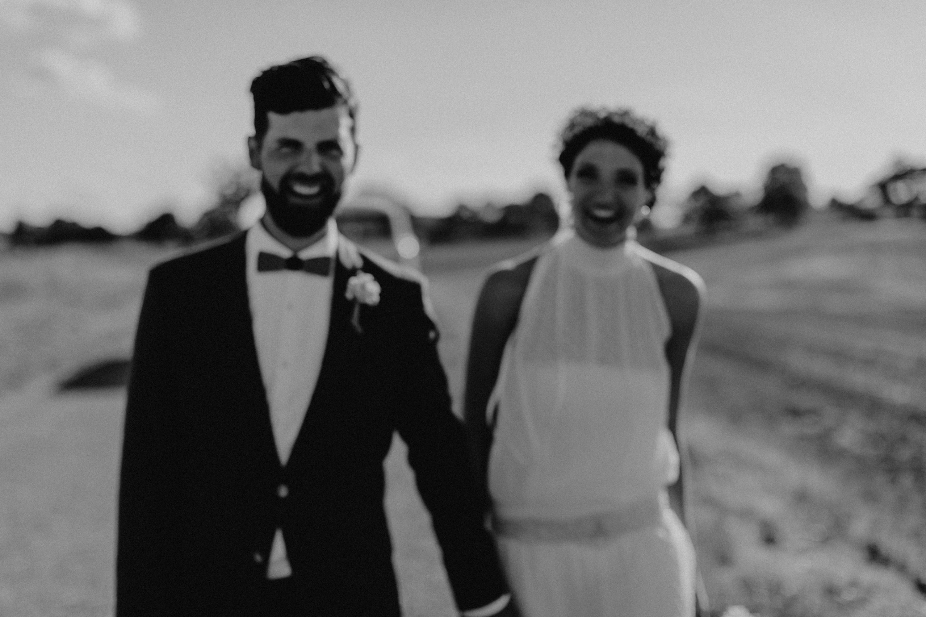 Hochzeitsfoto der Hochzeitsfotografen Tom und Lia aus Rostock. Scheunenhochzeit auf Gut Gerdshagen, Mecklenburg-Vorpommern.