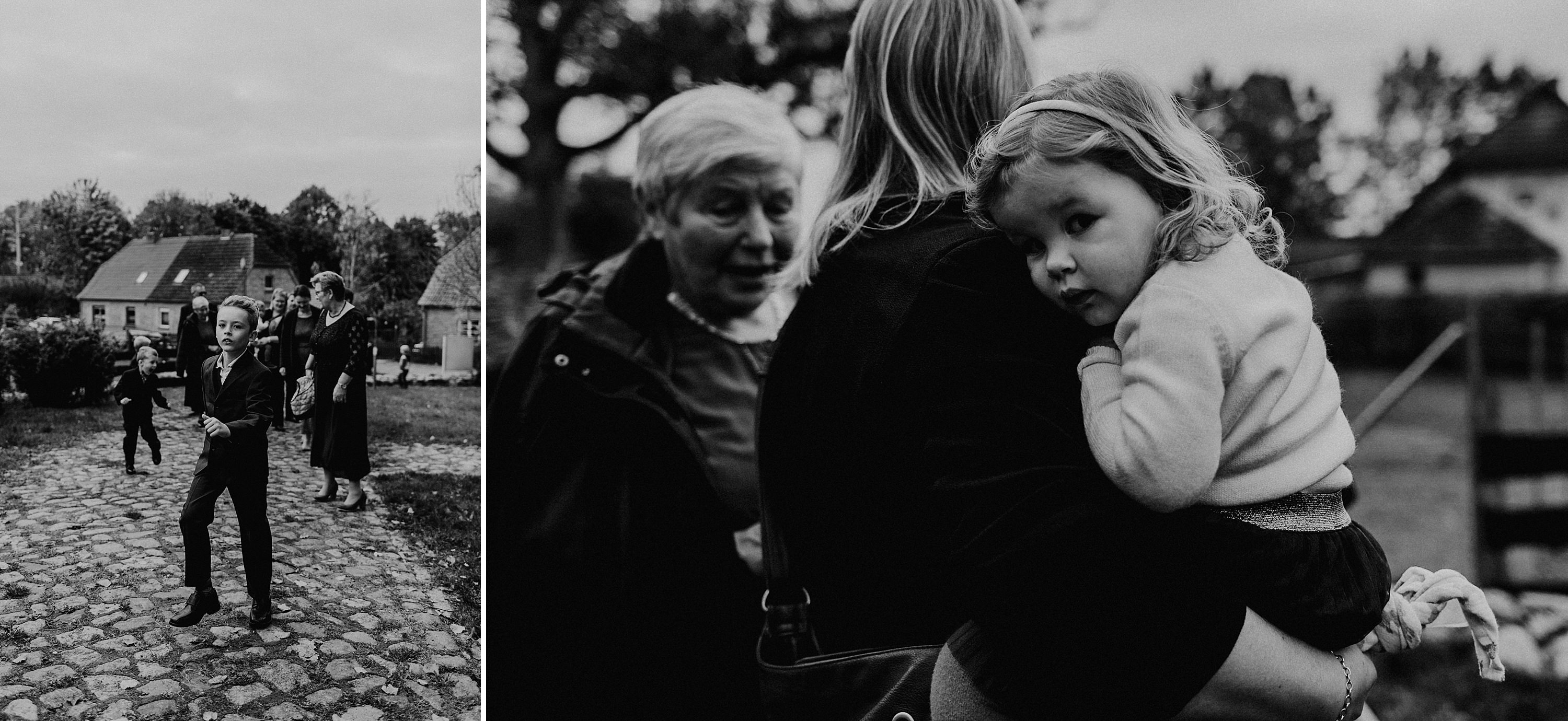 Hochzeitsfoto einer Hochzeitsreportage, fotografiert von Tom und Lia, einem Hochzeitsfotografenpaar aus Rostock. Die Hochzeit fand auf Schloss Hasenwinkell (Mecklenburg-Vorpommern, Ostsee) im Oktober 2017 statt.